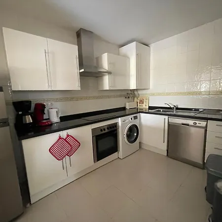 Intermobiliaria - Puerto Alto B4 6 * Estepona